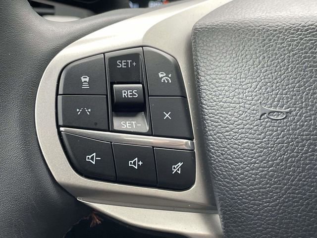 Certified 2025 Ford Explorer Active w/ Active Comfort Package image 18