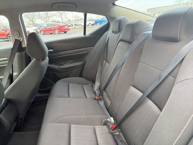 Used 2022 Nissan Altima 2.5 SV image 12