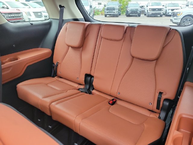 Used 2024 Kia Carnival SX Prestige FWD image 25