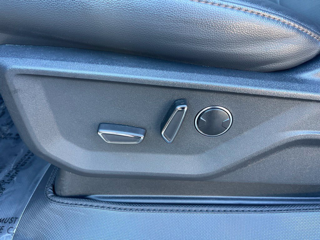 Certified 2025 Ford F150 Lightning Lariat AWD/4WD image 16