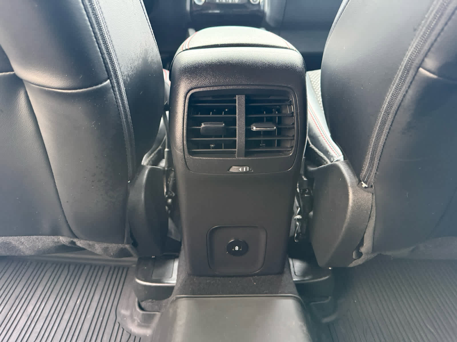 Certified 2023 Ford Escape ST-Line FWD image 11