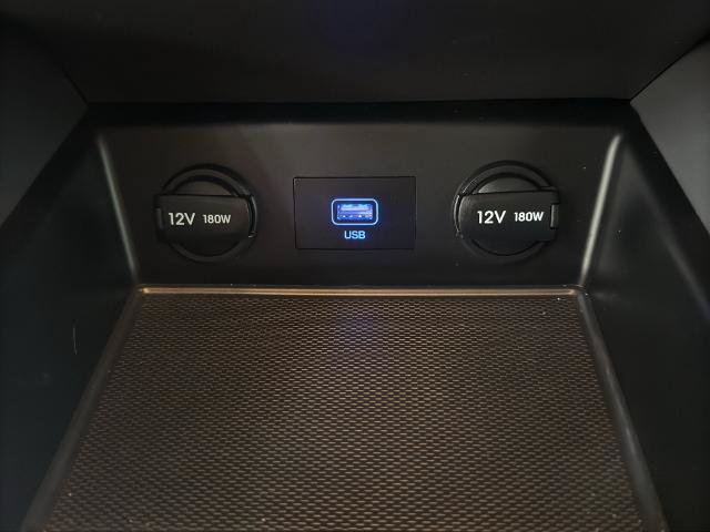 Used 2020 Hyundai Ioniq Blue FWD image 24