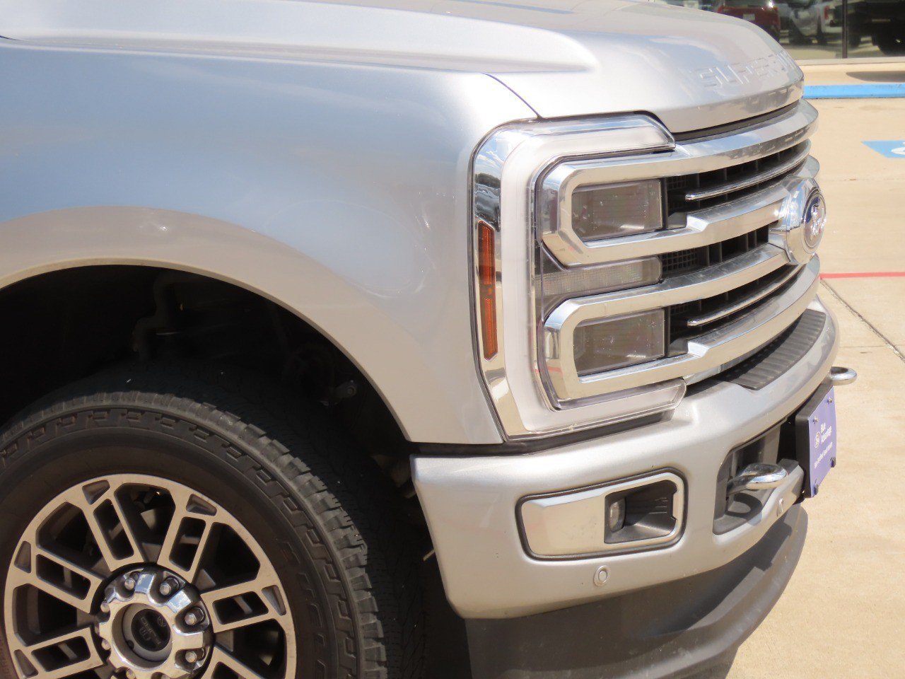 Certified 2024 Ford F250 Limited w/ FX4 Off-Road Package AWD/4WD image 5
