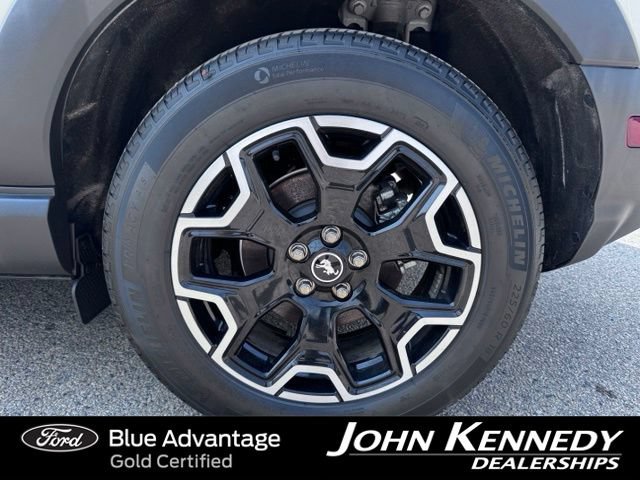 Certified 2025 Ford Bronco Sport Outer Banks w/ Outer Banks Tech Package+ AWD/4WD image 11