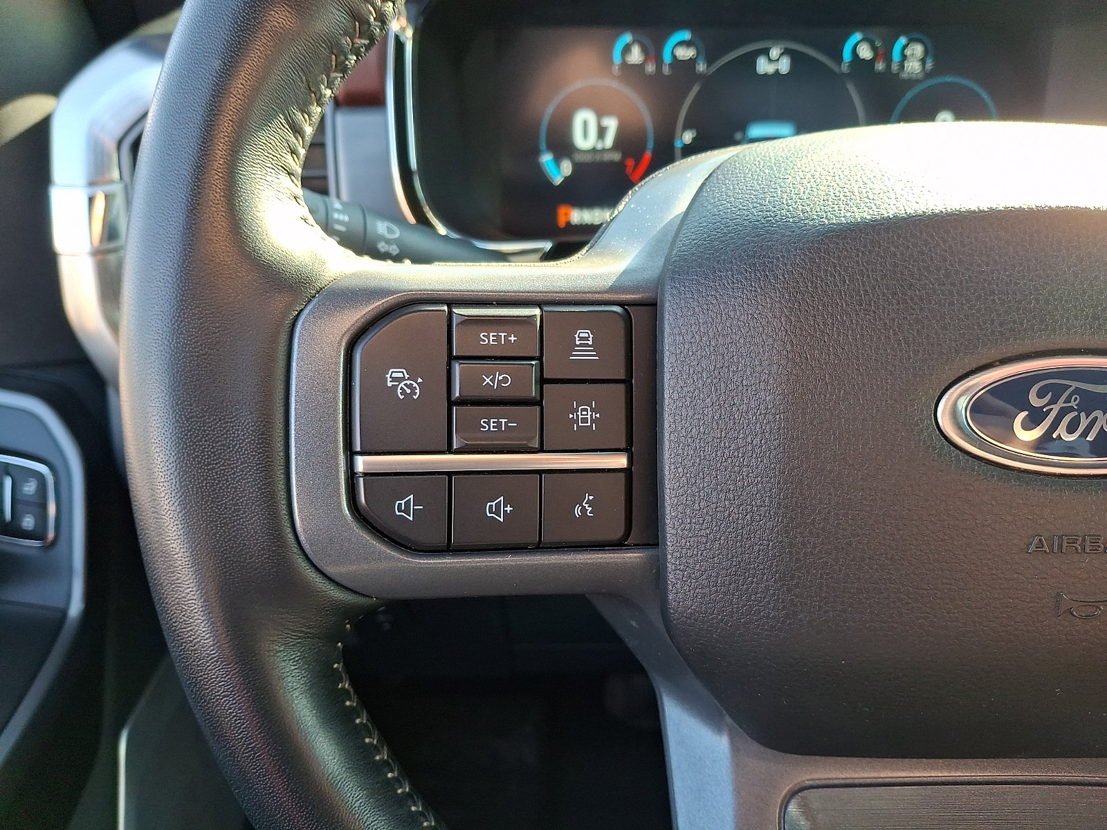 Certified 2023 Ford F150 Lariat w/ Equipment Group 502A High AWD/4WD image 22