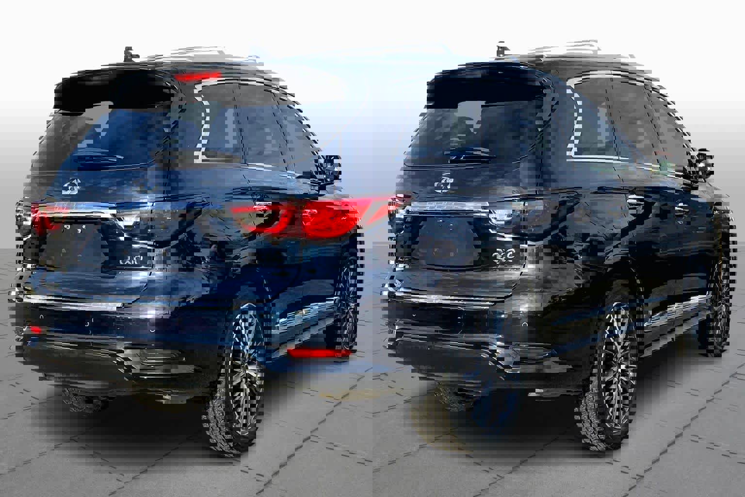 Used 2019 INFINITI QX60 Luxe w/ Sensory Package image 12