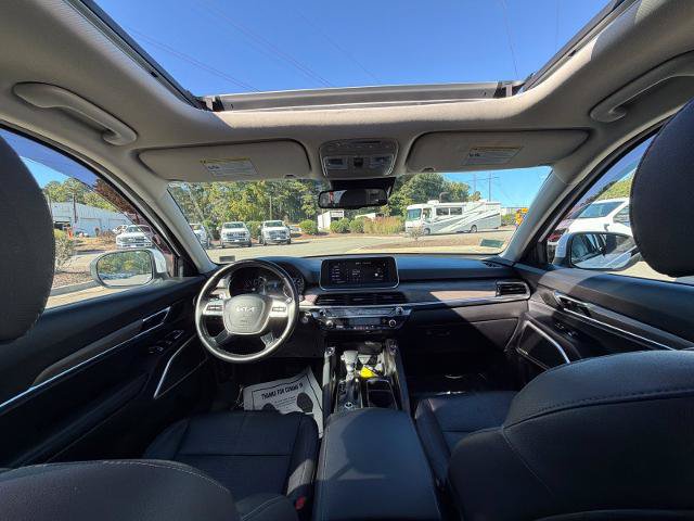 Used 2022 Kia Telluride EX w/ EX Premium Package AWD/4WD image 16