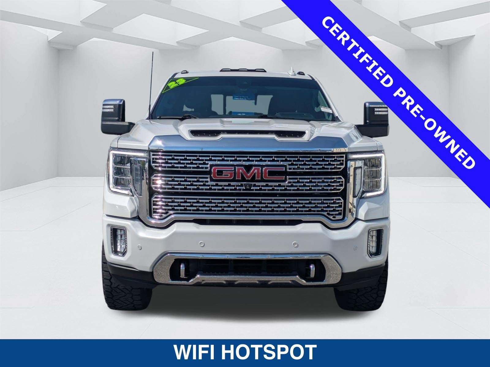 Used 2023 GMC Sierra 2500 Denali w/ Denali Ultimate Package AWD/4WD image 9