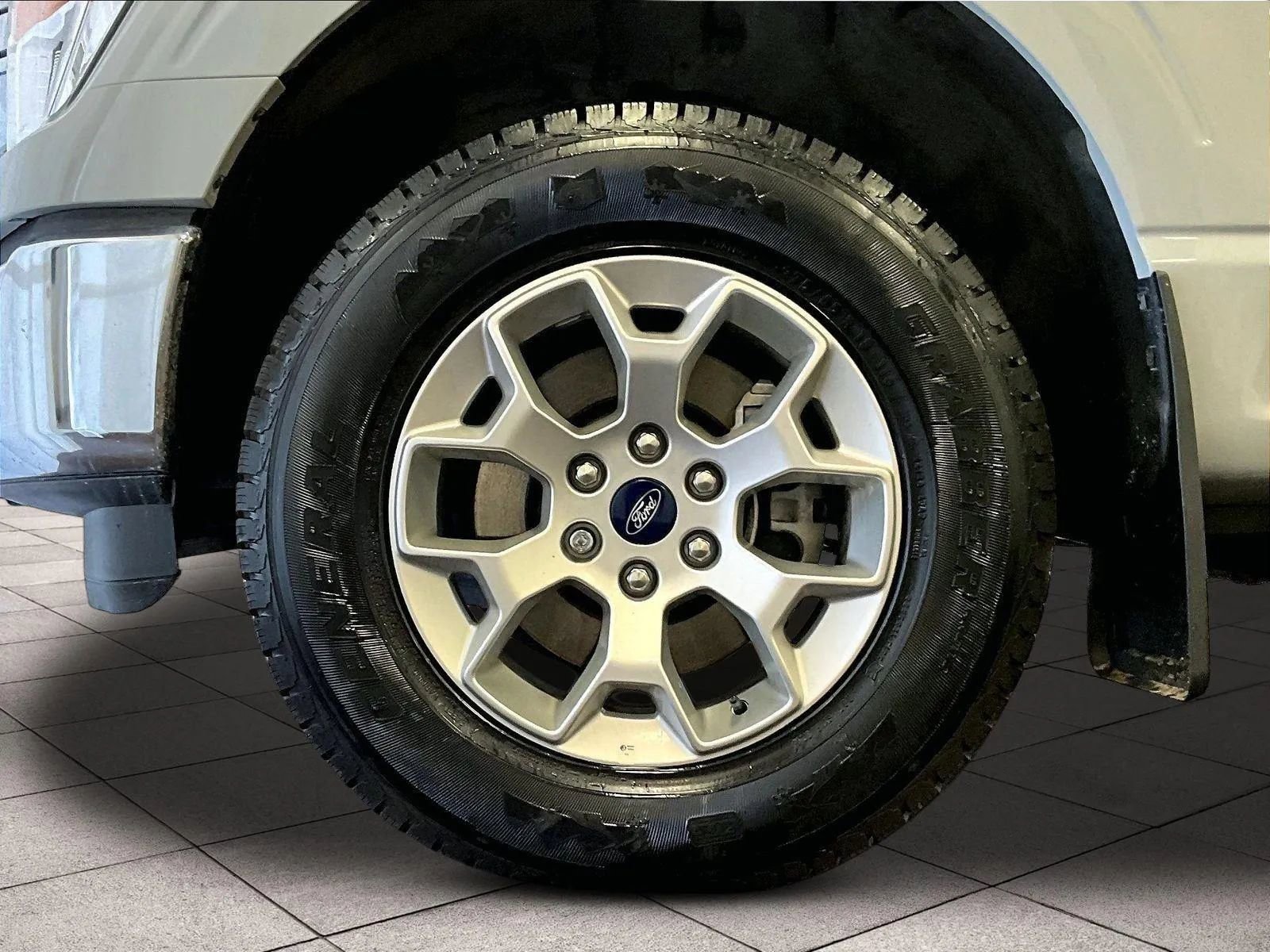 Certified 2023 Ford F150 XLT w/ XTR Package image 8