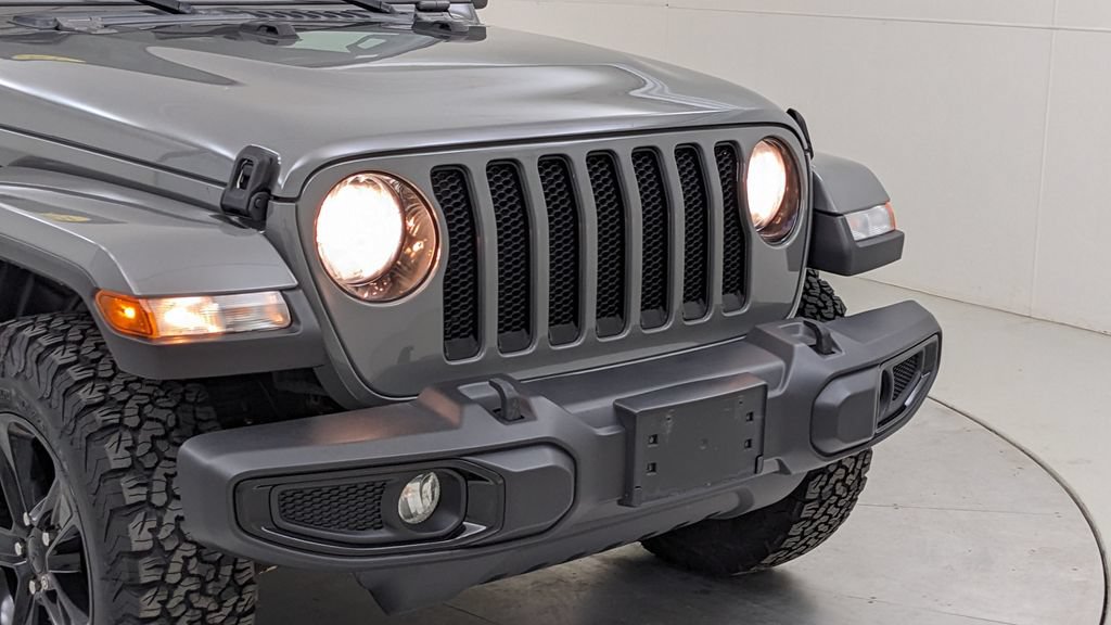 Used 2021 Jeep Wrangler Unlimited Sahara AWD/4WD image 41