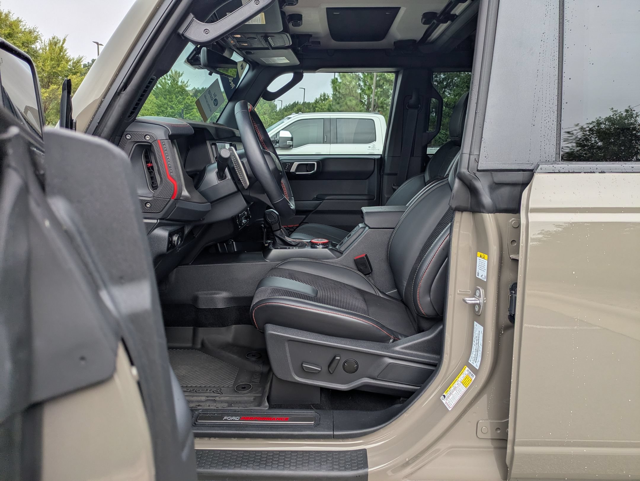Certified 2026 Ford Bronco Raptor AWD/4WD image 12