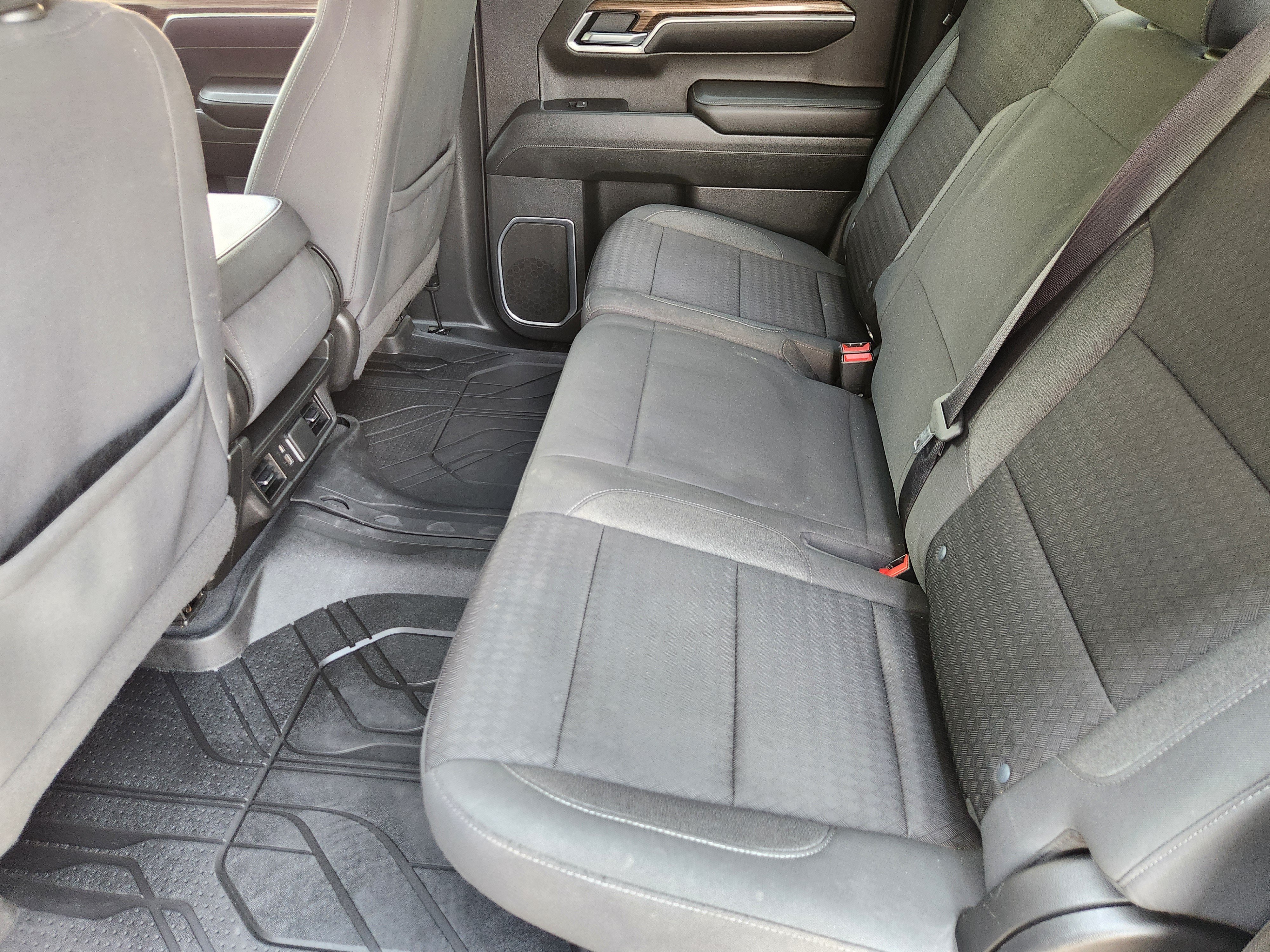 Used 2022 Chevrolet Silverado 1500 LT w/ Protection Package RWD image 20