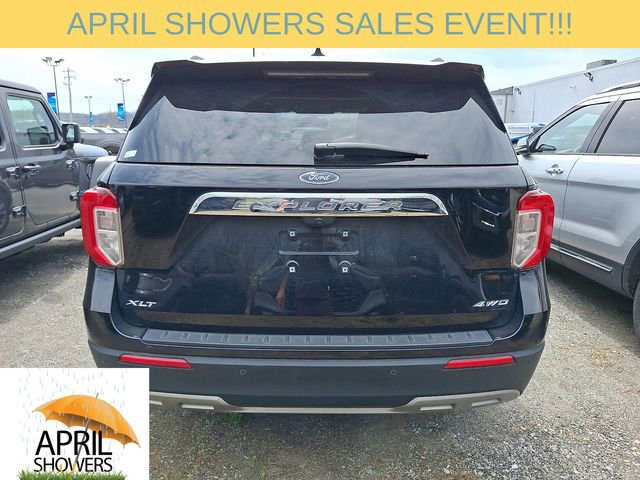 Certified 2022 Ford Explorer XLT w/ Equipment Group 202A image 7