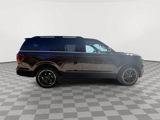 Certified 2023 Ford Expedition Limited AWD/4WD image 9