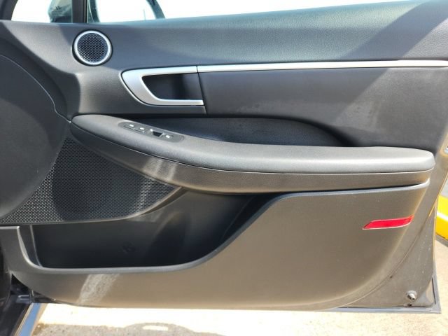 Used 2025 Hyundai Sonata SEL FWD image 15