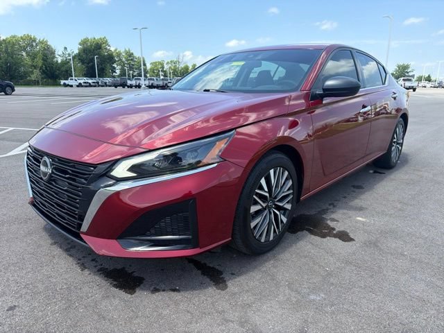 Used 2024 Nissan Altima 2.5 SV FWD video 2