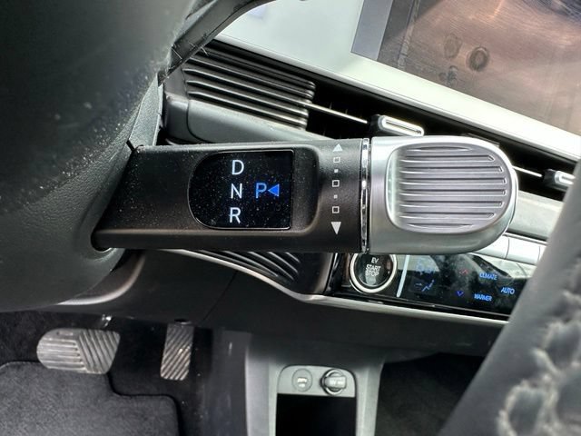 Used 2024 Hyundai Ioniq 5 SEL AWD/4WD image 26