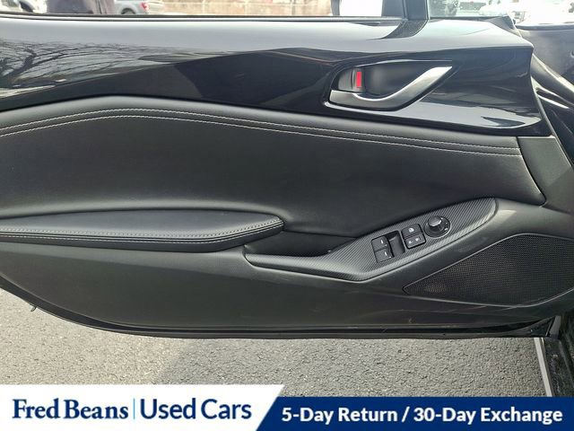 Used 2022 MAZDA MX-5 Miata Grand Touring w/ Weather Package image 20