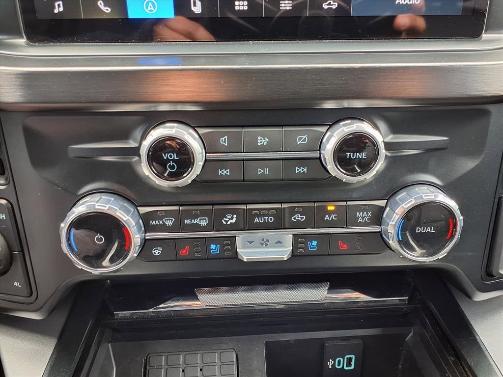 Certified 2023 Ford F250 Lariat w/ Lariat Ultimate Package image 13