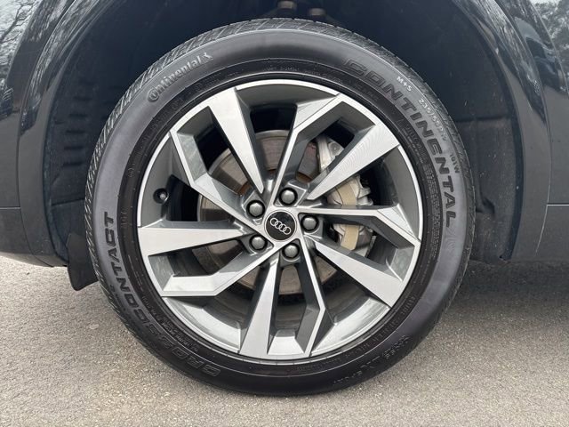 Used 2022 Audi Q5 2.0T Premium w/ Convenience Package image 10