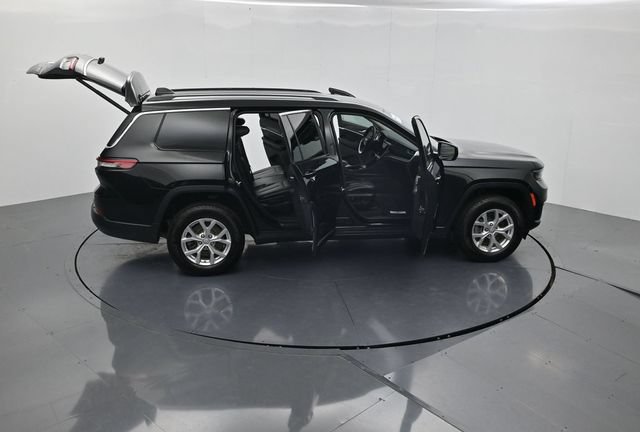 Used 2023 Jeep Grand Cherokee L Limited AWD/4WD image 52