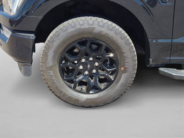Certified 2022 Ford F150 XLT w/ Equipment Group 302A High AWD/4WD image 8