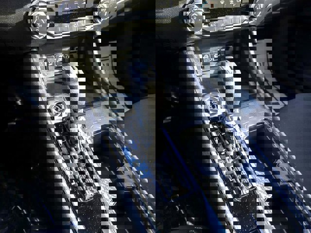 Used 2025 Nissan Sentra SV image 24