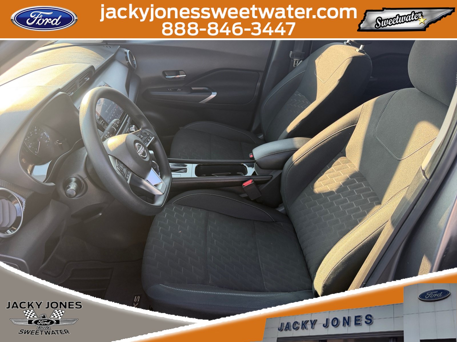 Used 2024 Nissan Kicks SV FWD image 10