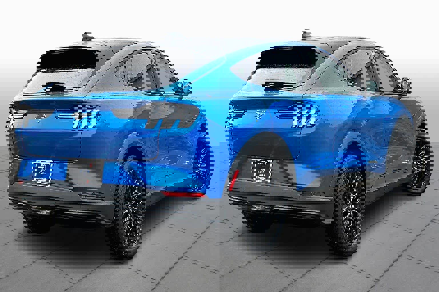 Certified 2025 Ford Mustang Mach-E Select w/ Interior Protection Package image 3