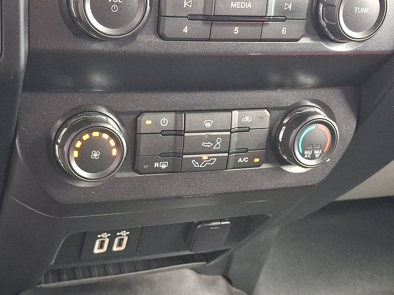 Certified 2019 Ford F150 XL w/ Equipment Group 101A Mid AWD/4WD image 16