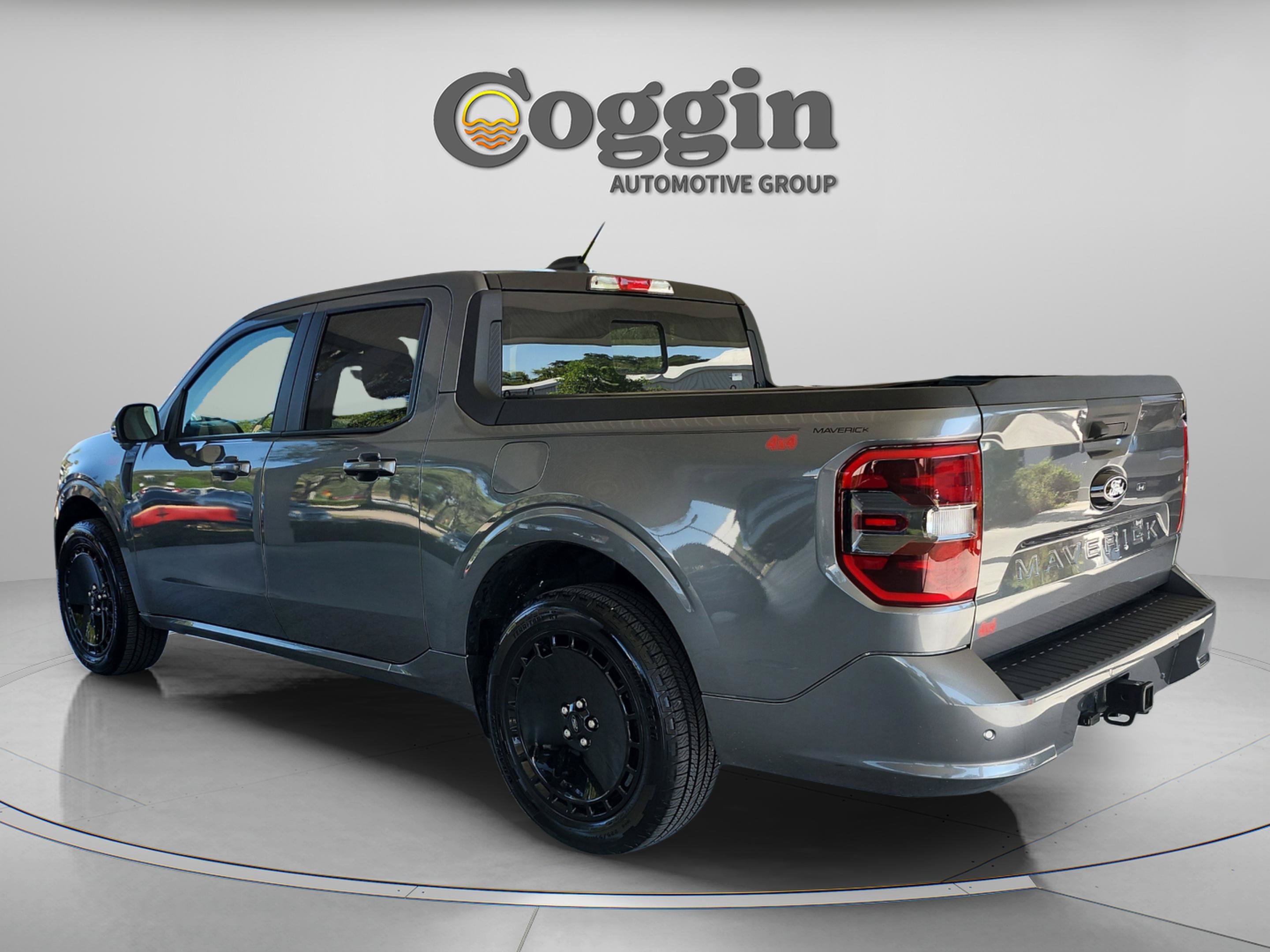 Certified 2025 Ford Maverick Lobo AWD/4WD image 4
