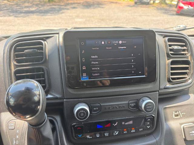 Used 2025 RAM ProMaster 2500 w/ Convenience Group FWD image 29