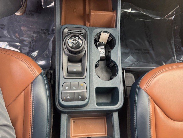 Certified 2022 Ford Maverick Lariat w/ Lariat Luxury Package AWD/4WD image 25