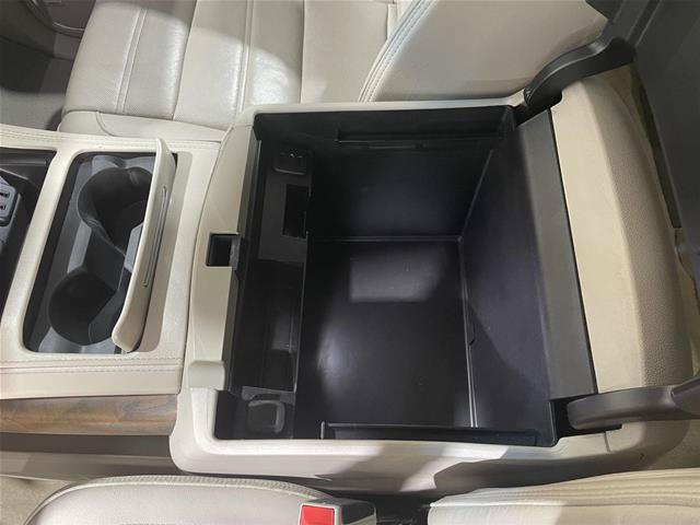 Used 2018 GMC Yukon Denali AWD/4WD image 37