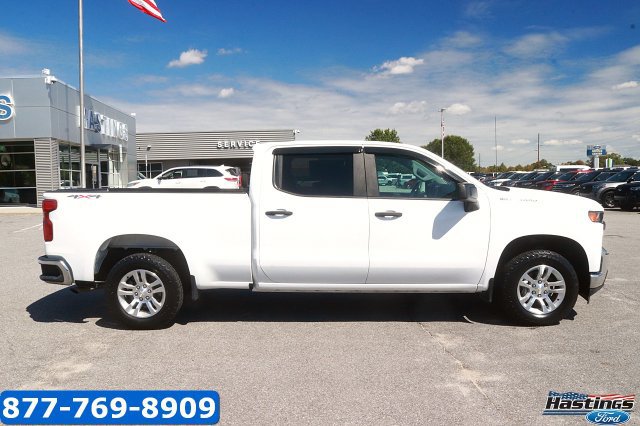 Used 2020 Chevrolet Silverado 1500 W/T w/ WT Value Package AWD/4WD image 4