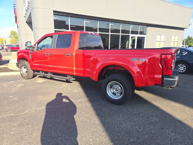 Certified 2020 Ford F350 XL w/ STX Appearance Package AWD/4WD image 6