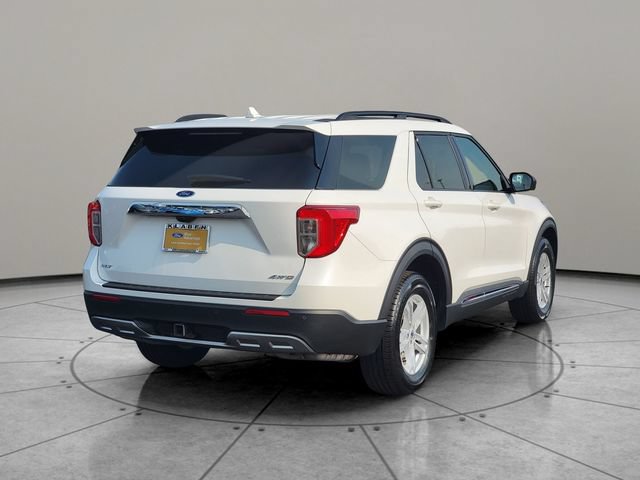 Certified 2023 Ford Explorer XLT w/ Equipment Group 202A AWD/4WD image 12