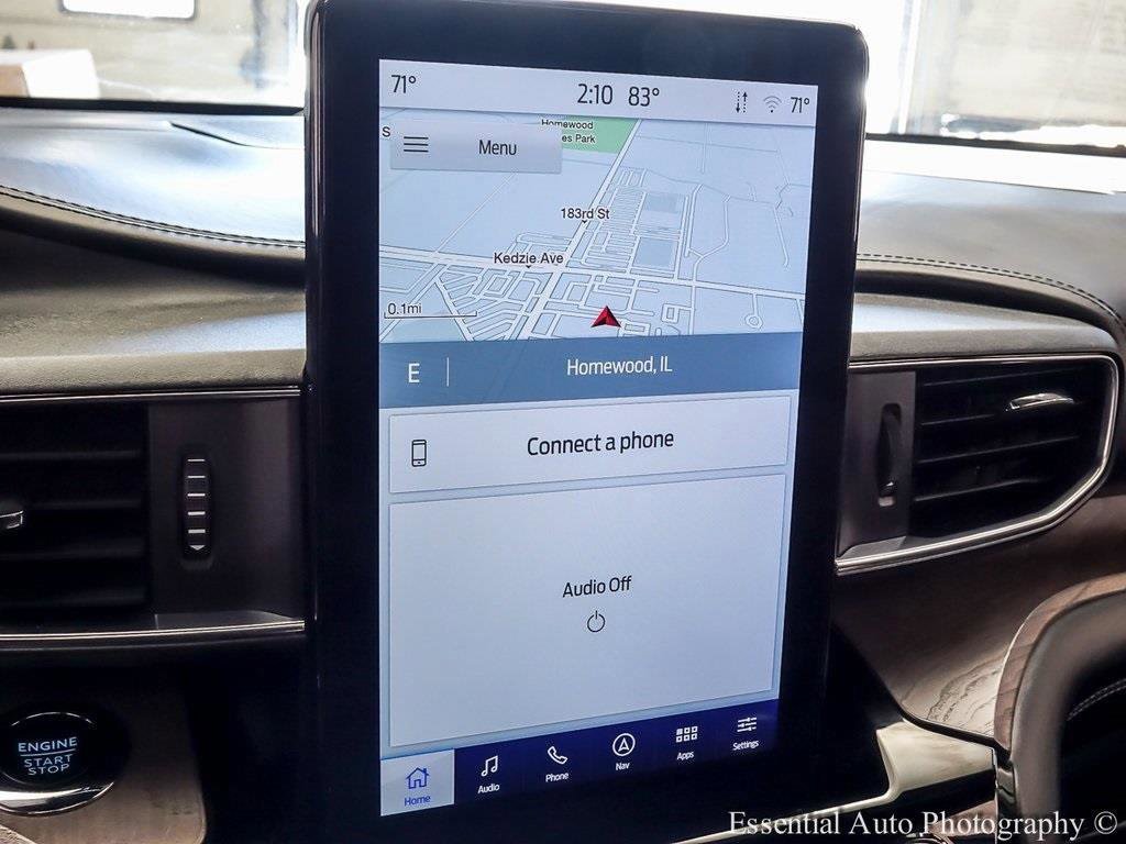 Certified 2022 Ford Explorer Platinum w/ Equipment Group 601A image 17