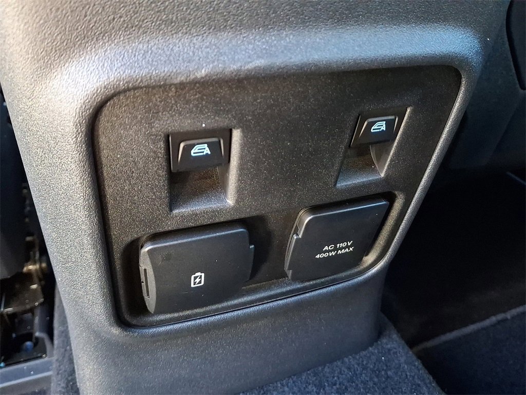 Certified 2025 Ford Bronco Badlands image 11