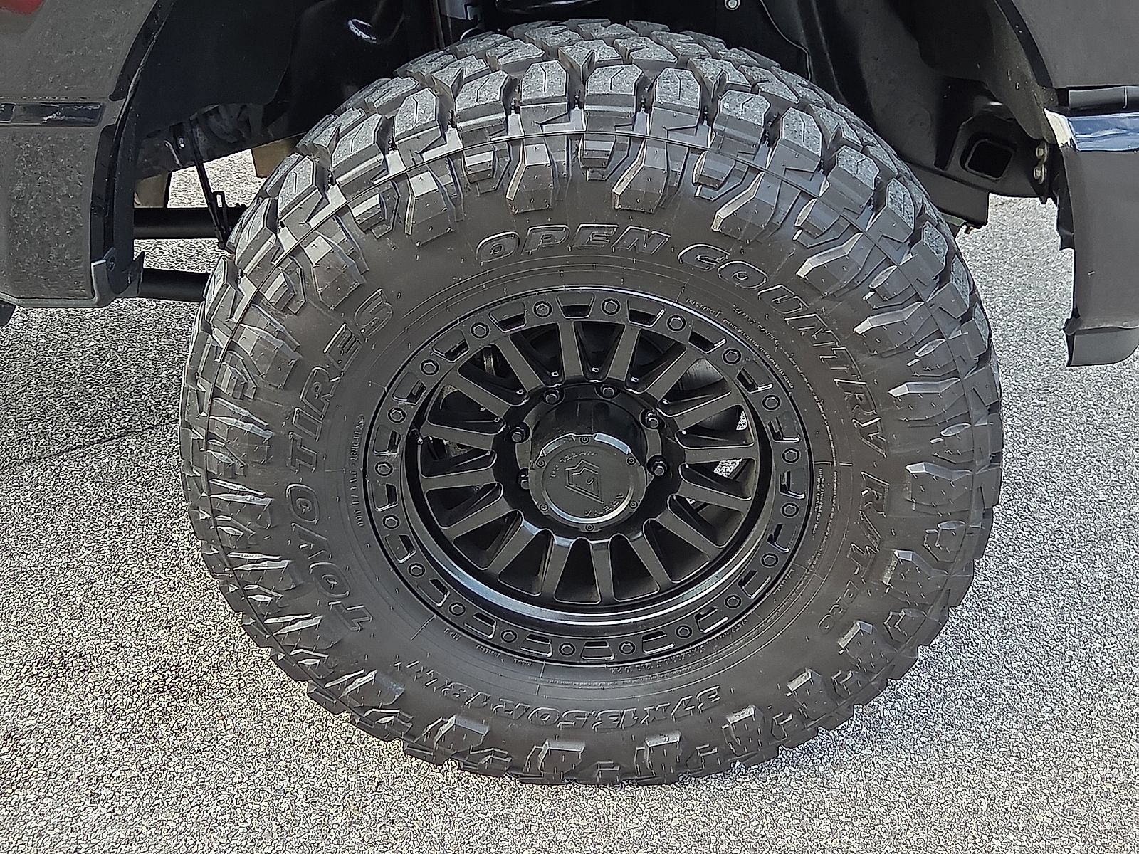 Certified 2023 Ford F250 Platinum AWD/4WD image 7