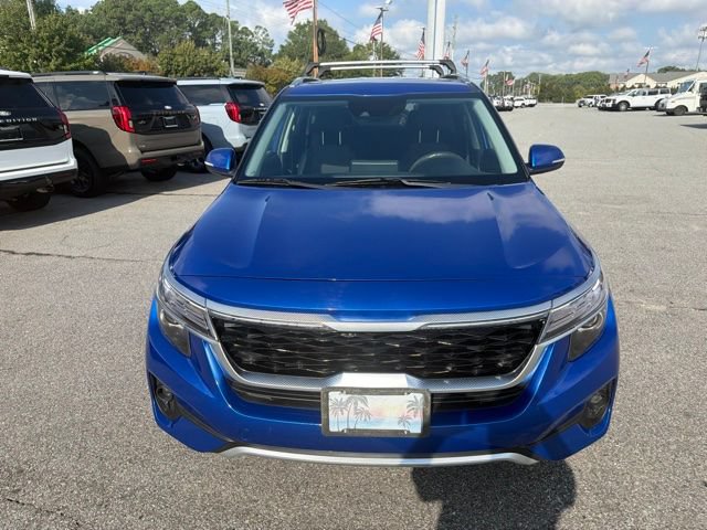 Used 2023 Kia Seltos S w/ Navigation Package FWD image 2