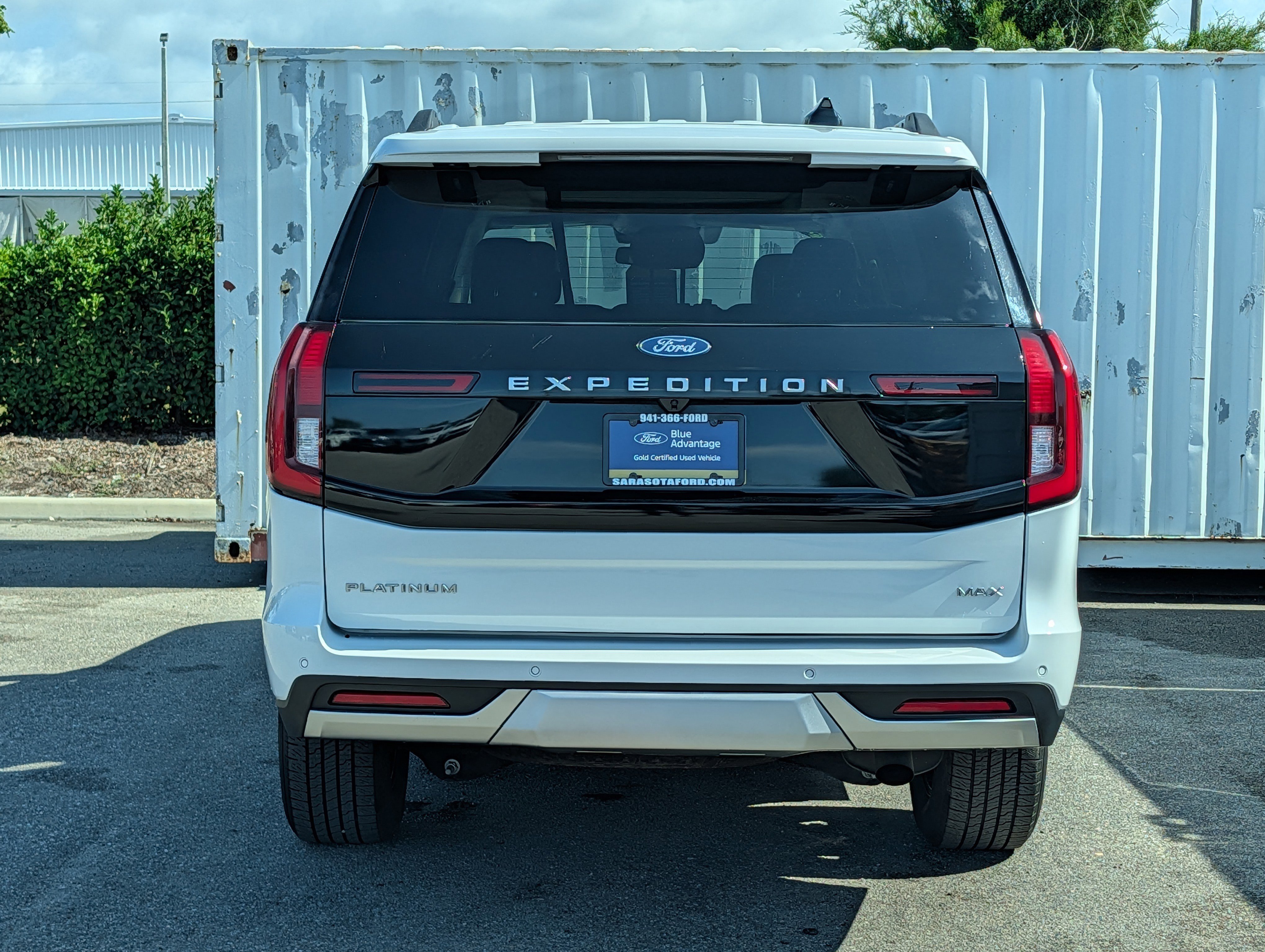 Certified 2025 Ford Expedition Max Platinum AWD/4WD image 5