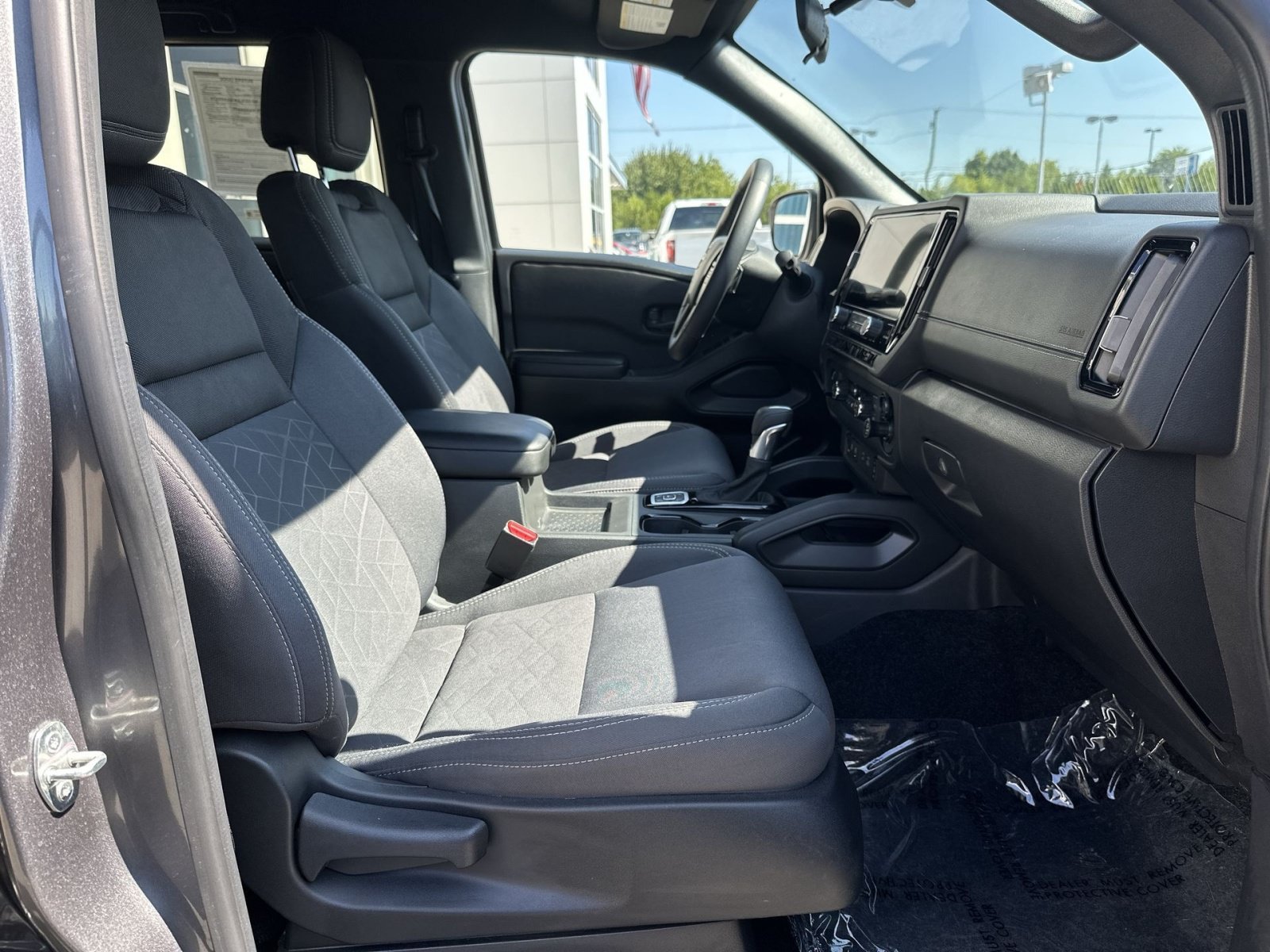 Used 2026 Nissan Frontier SV w/ SV Convenience Package AWD/4WD image 27