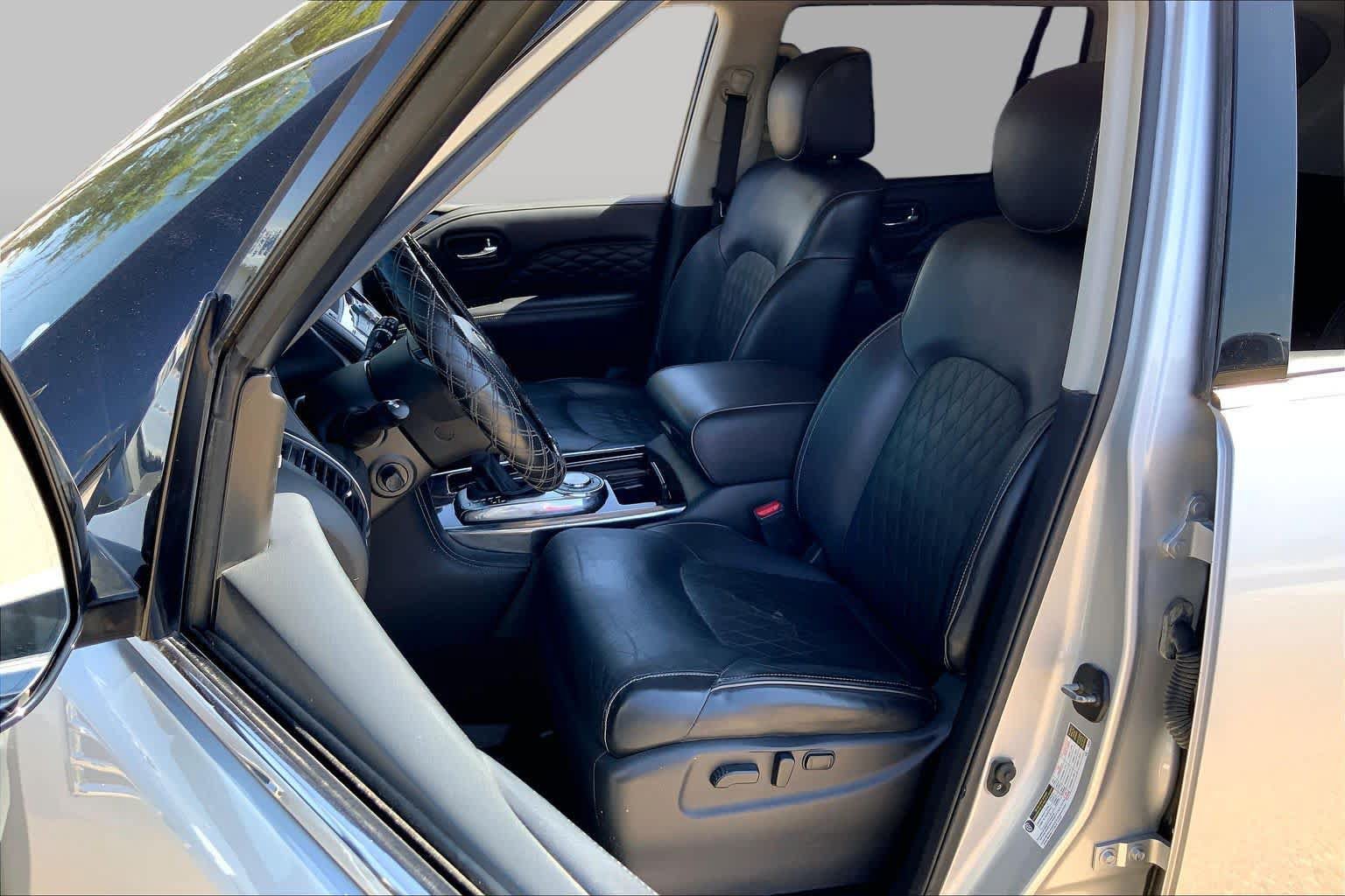 Used 2019 INFINITI QX80 Luxe w/ 22" Wheel Package RWD image 8