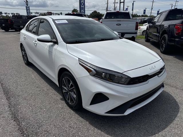 Used 2022 Kia Forte LXS FWD image 3