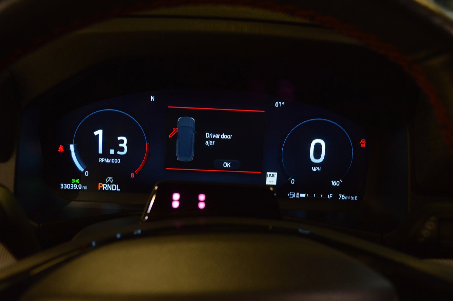 Certified 2025 Ford Explorer ST-Line image 18