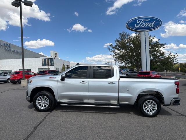 Used 2021 Chevrolet Silverado 1500 LT w/ Z71 Off-Road Package AWD/4WD image 2