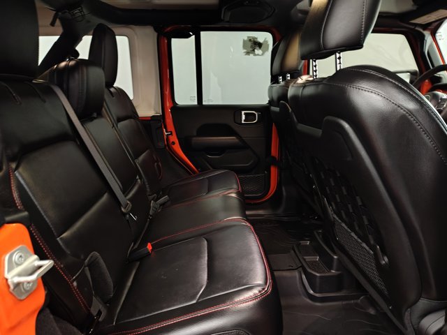 Used 2023 Jeep Wrangler Unlimited Rubicon w/ Dual Top Group AWD/4WD image 17