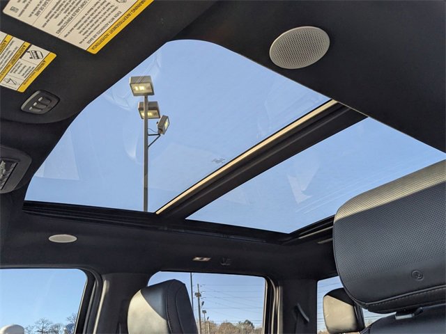 Certified 2022 Ford F150 Raptor w/ Equipment Group 801A High image 21