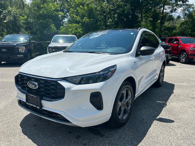 Certified 2023 Ford Escape ST-Line w/ Tech Pack #1 AWD/4WD image 6